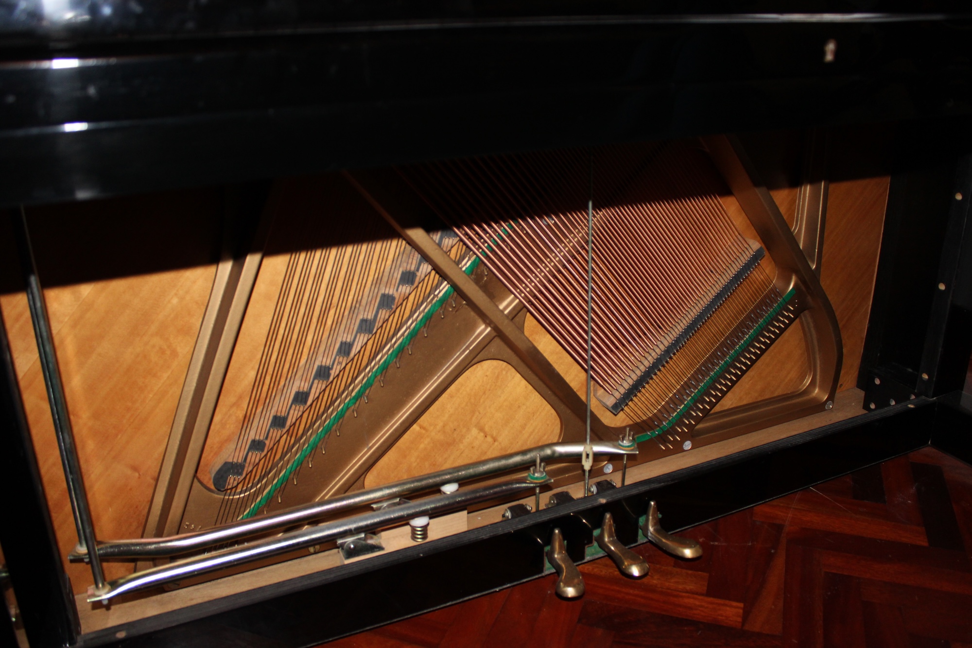 Piano Samick SU-118 usado en Galicia